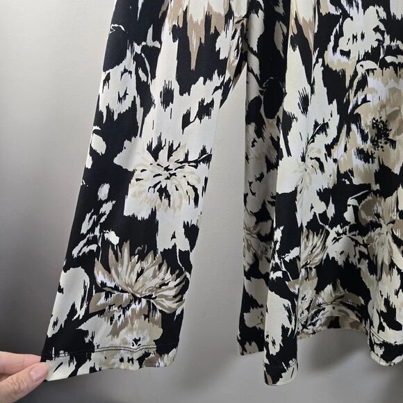 Lane Bryant Black and Cream Floral Blouse - Picture 4 of 6